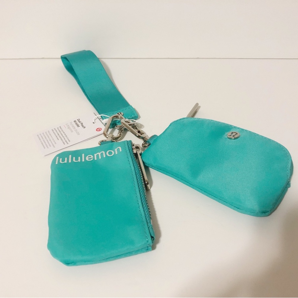 🌸 Lululemon Dual Pouch Wristlet Bag Teal NWT